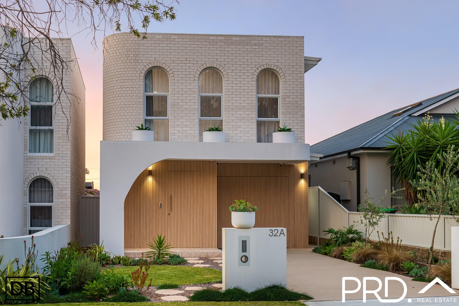 32a Kathleen Parade PICNIC POINT 1