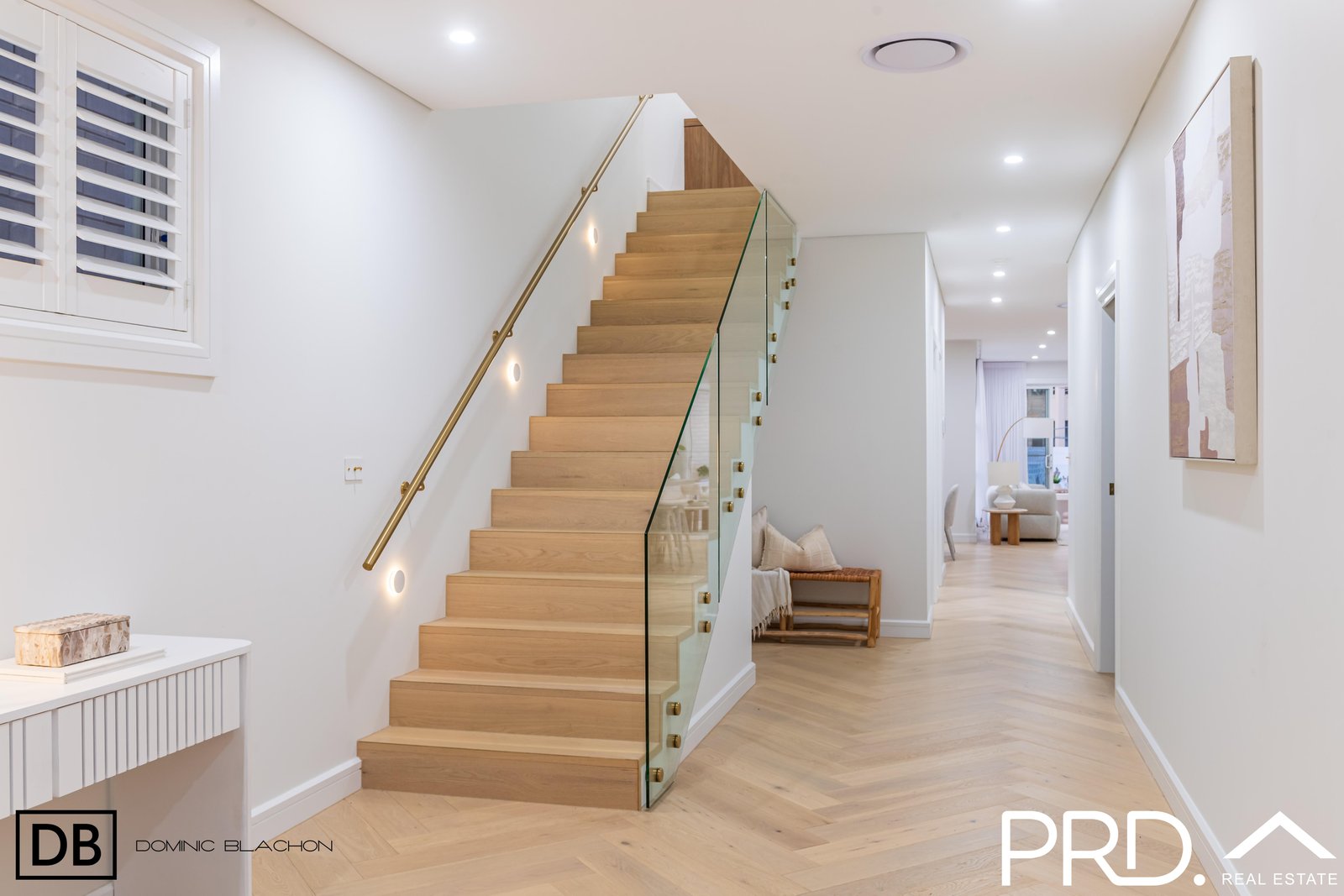 32a Kathleen Parade PICNIC POINT 2