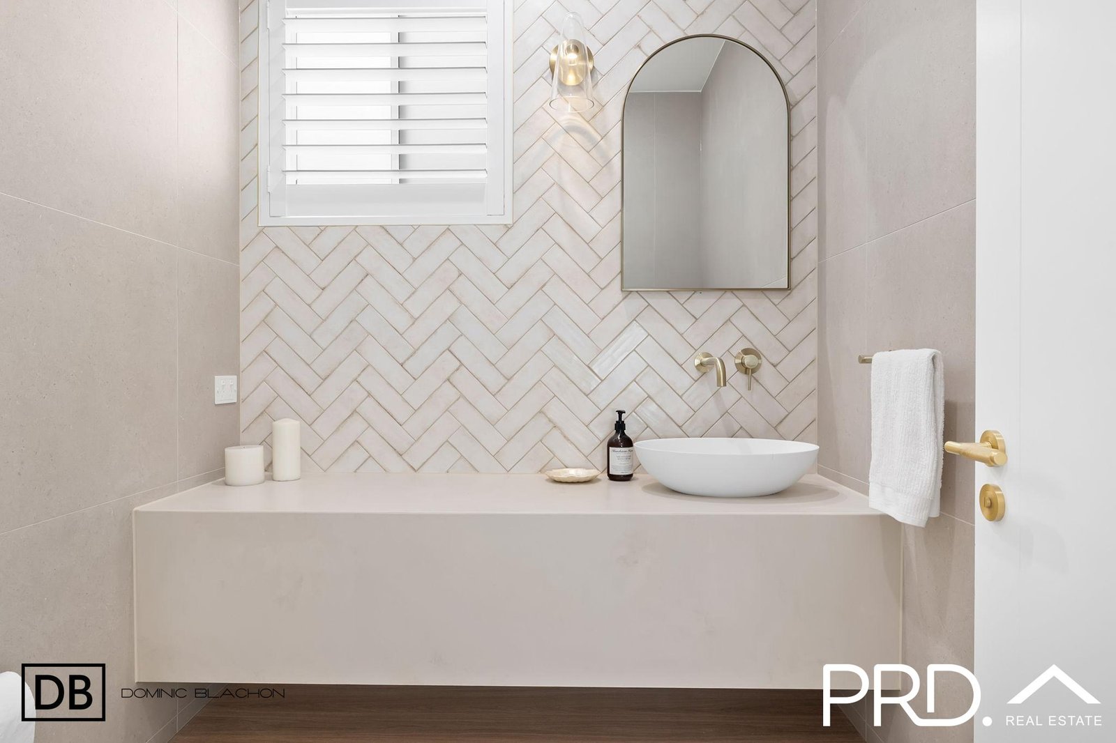 32a Kathleen Parade PICNIC POINT 4