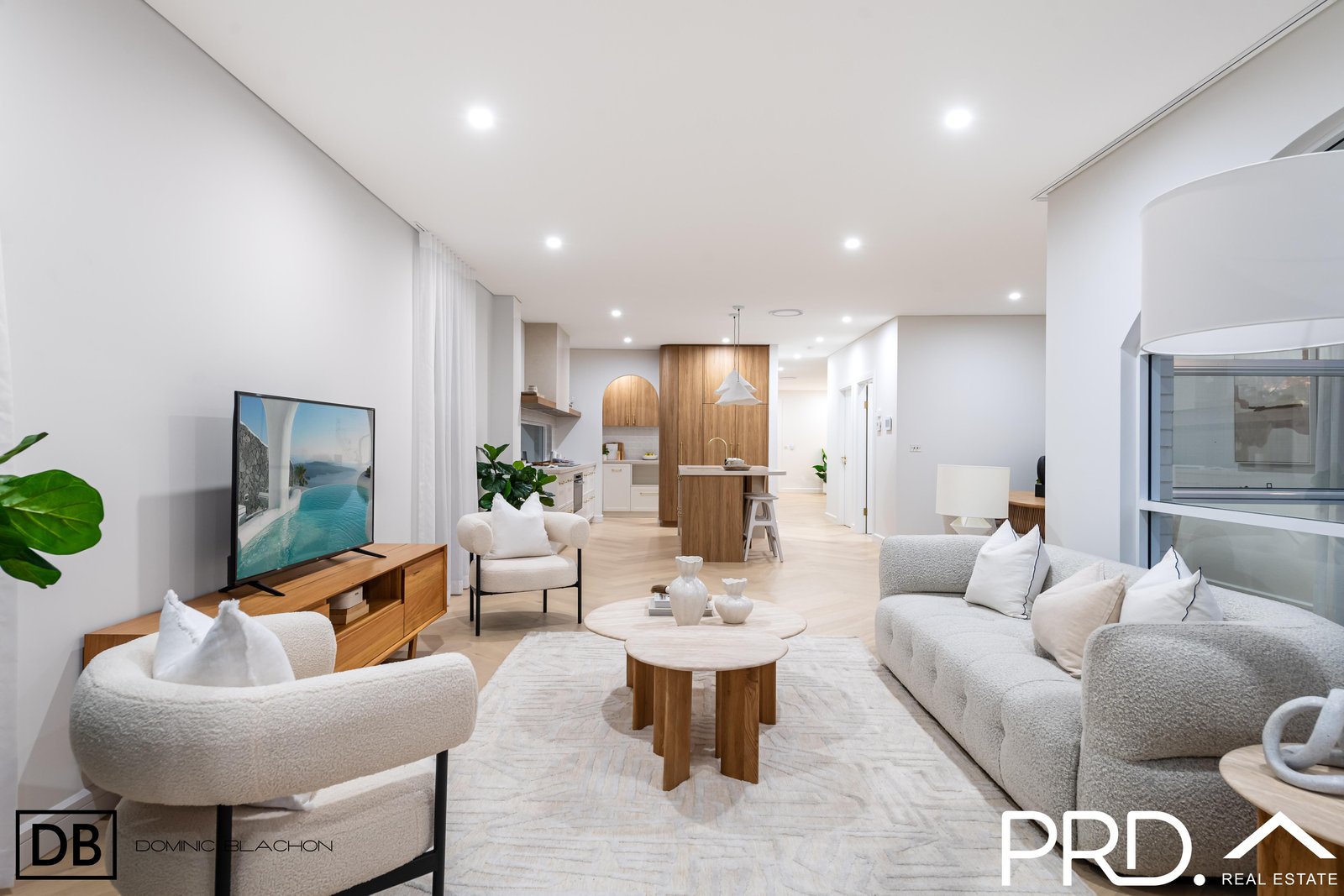 32a Kathleen Parade PICNIC POINT 10