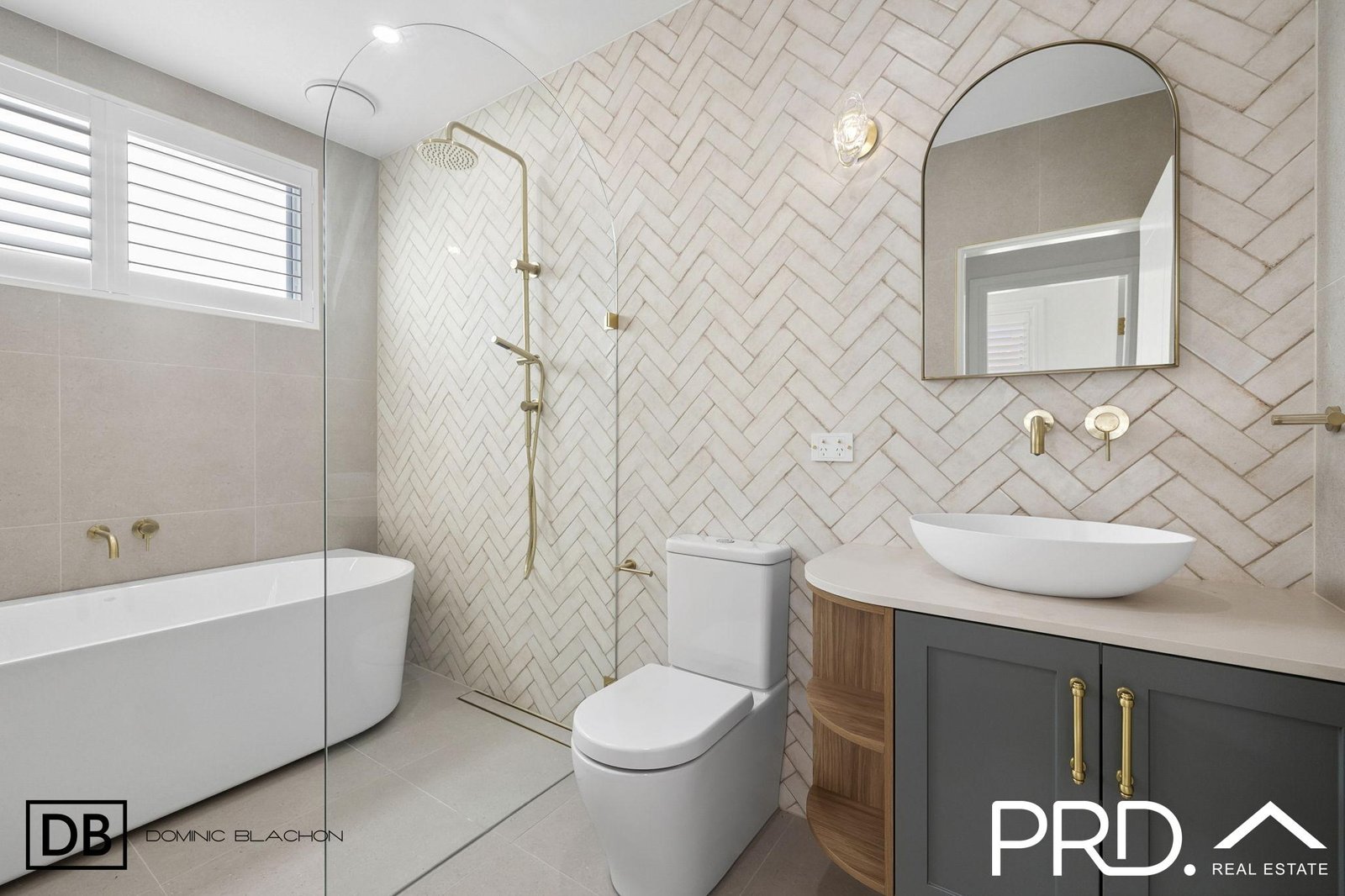 32a Kathleen Parade PICNIC POINT 11