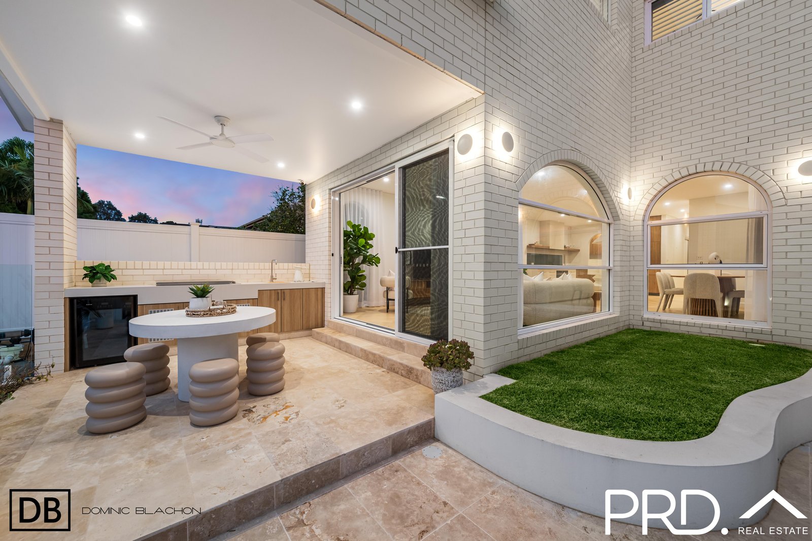 32a Kathleen Parade PICNIC POINT 15