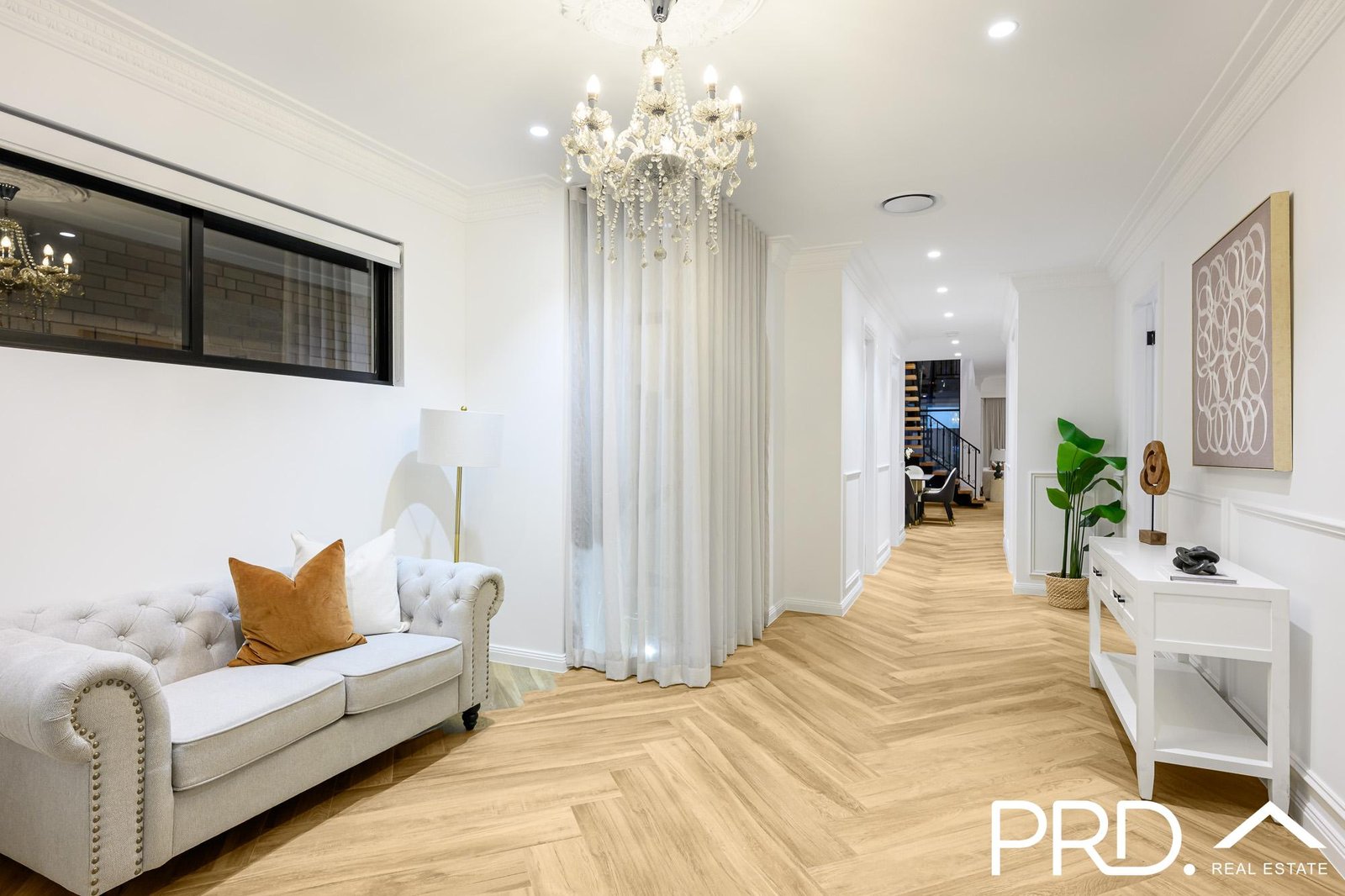 32a Monie Avenue EAST HILLS 3