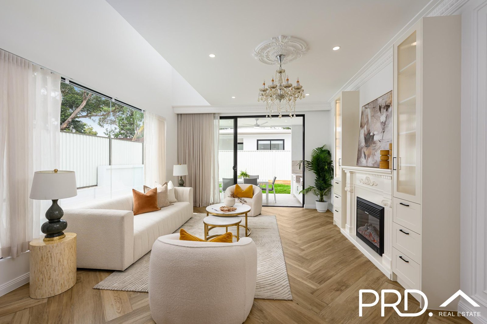 32a Monie Avenue EAST HILLS 7