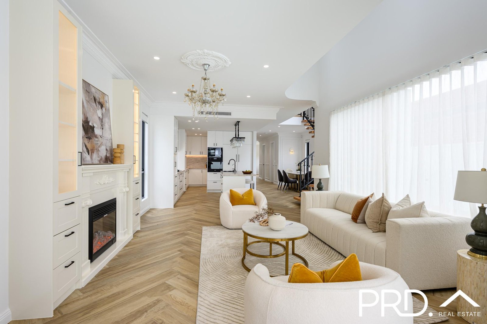 32a Monie Avenue EAST HILLS 8