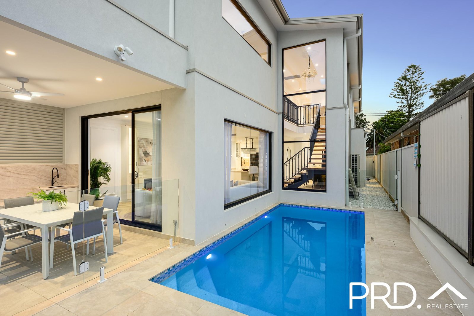 32a Monie Avenue EAST HILLS 13