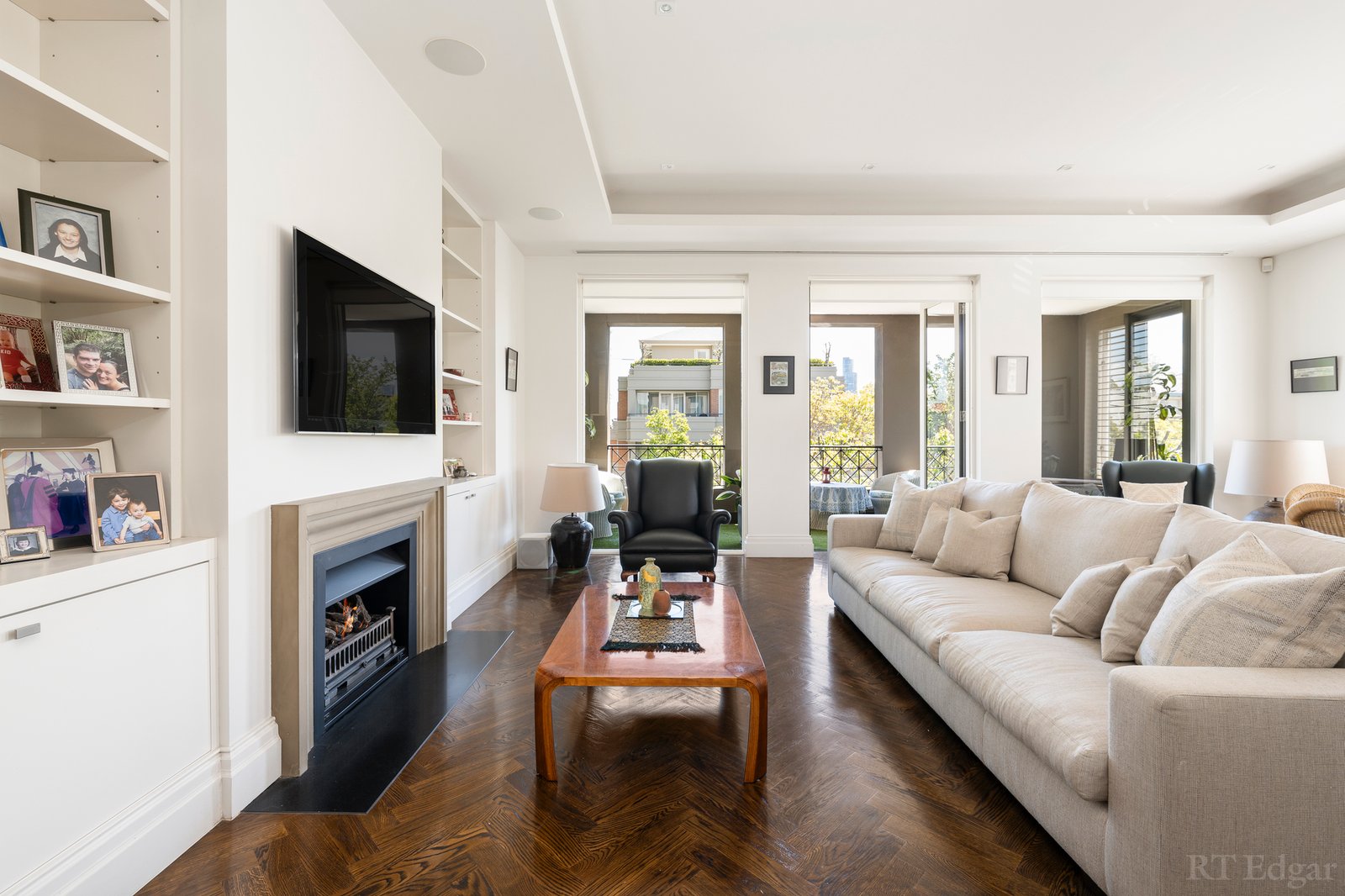 Real Estate and Property in 3/2A Ormsby Grove, Toorak, VIC