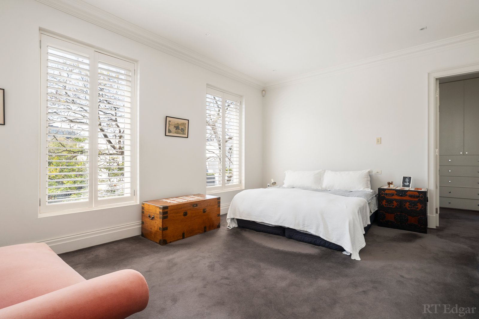 Real Estate and Property in 3/2A Ormsby Grove, Toorak, VIC