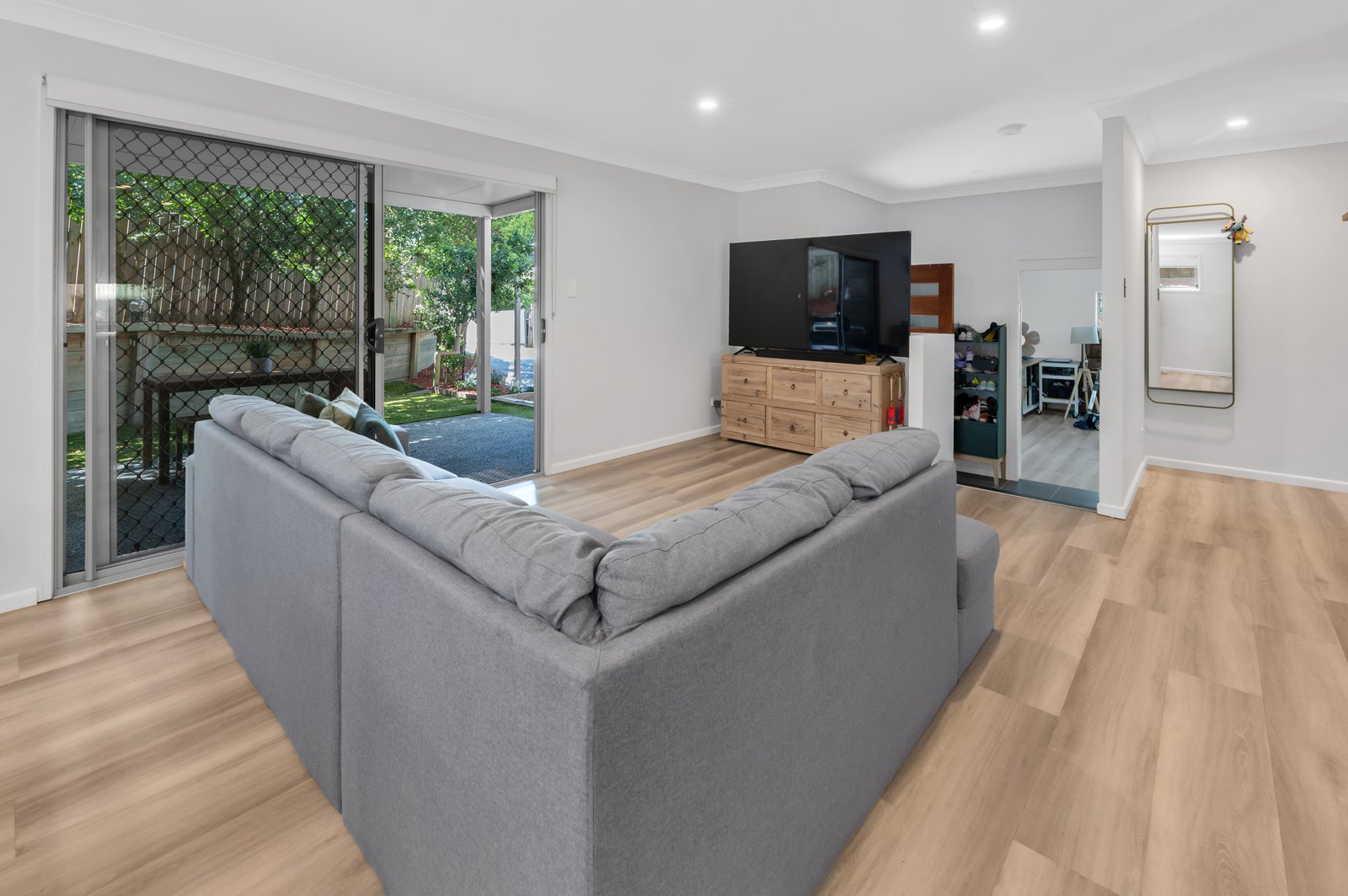 32a Pilliga Street SOUTHPORT 4
