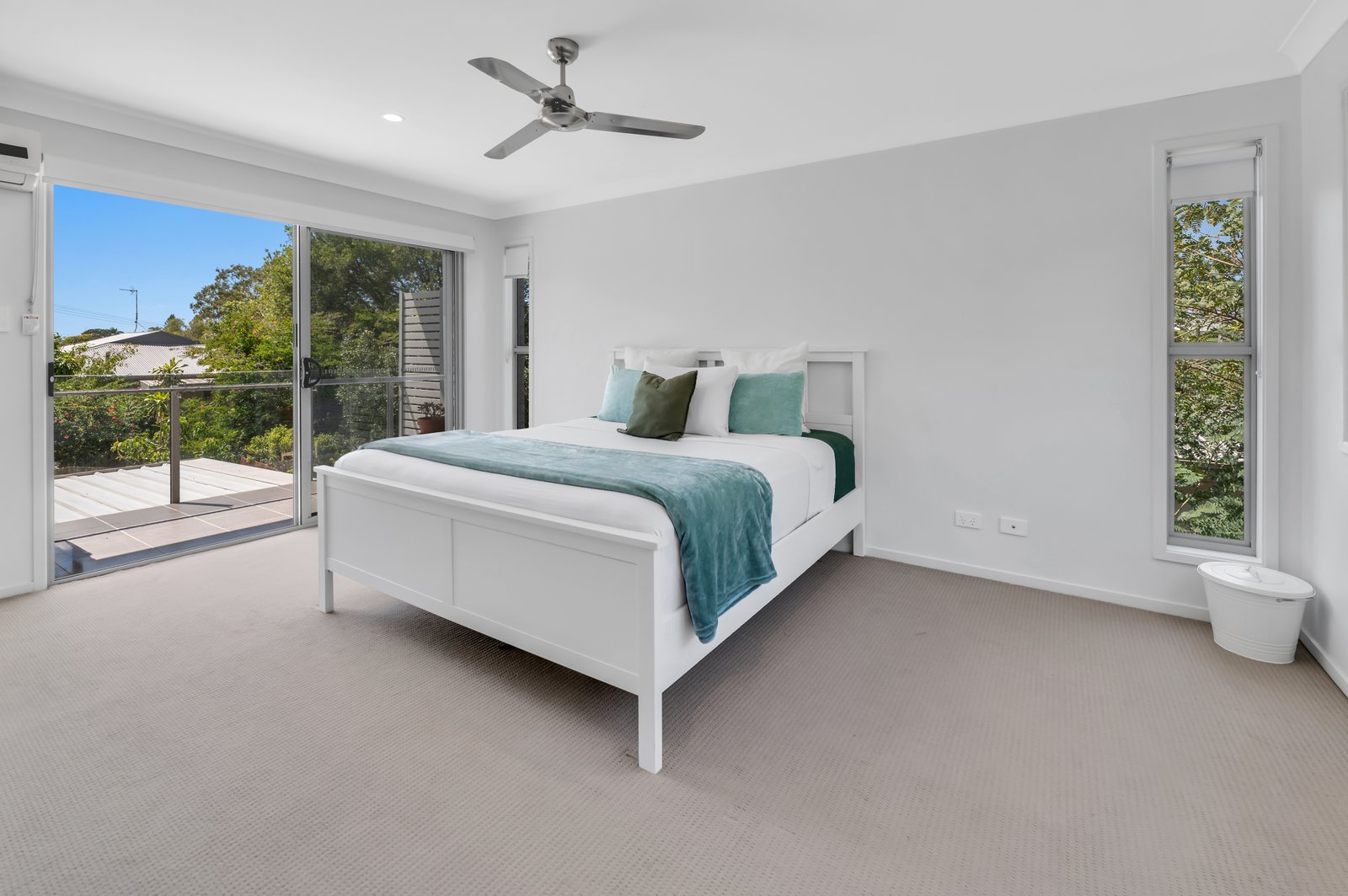 32a Pilliga Street SOUTHPORT 11