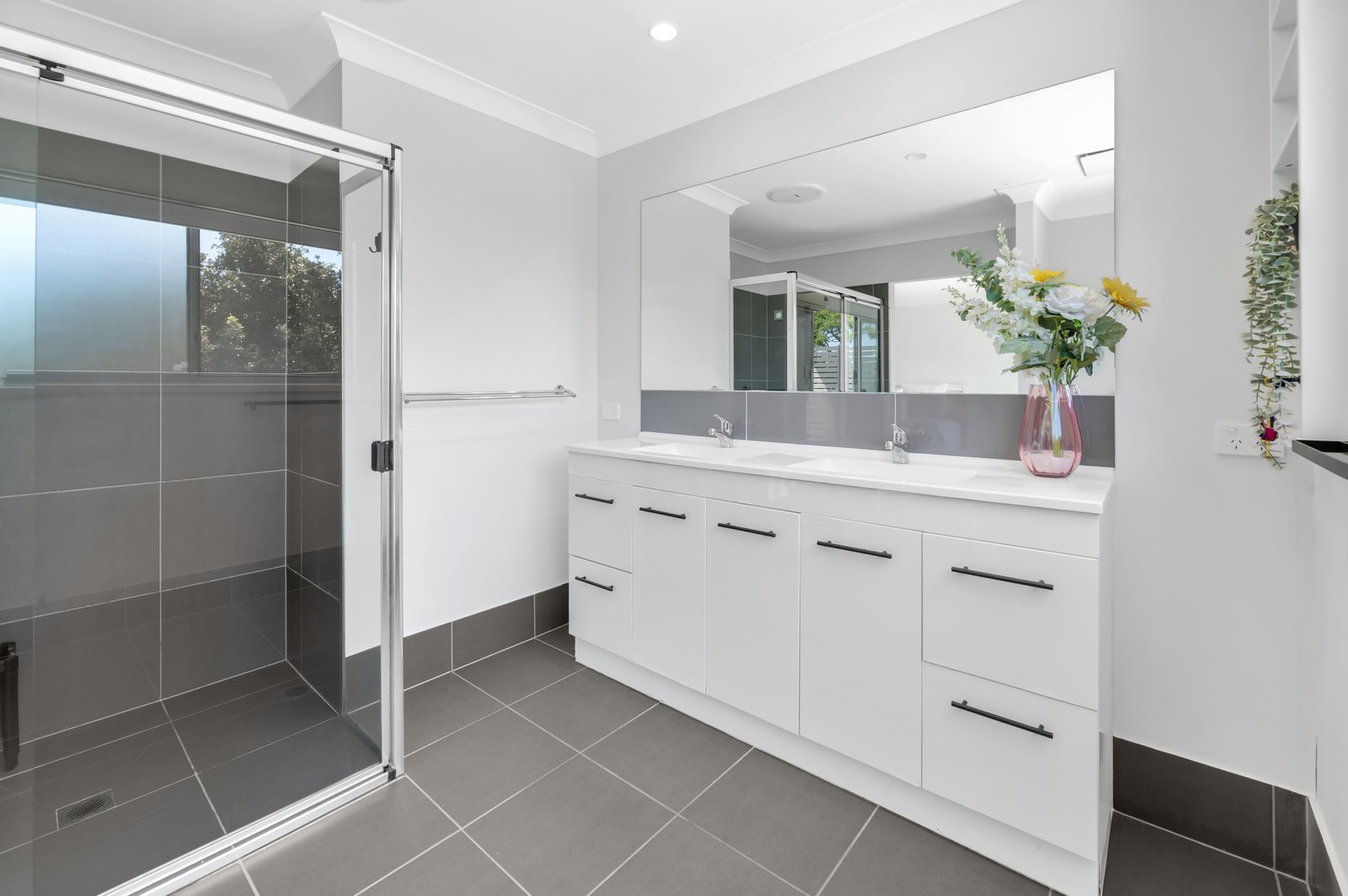 32a Pilliga Street SOUTHPORT 14