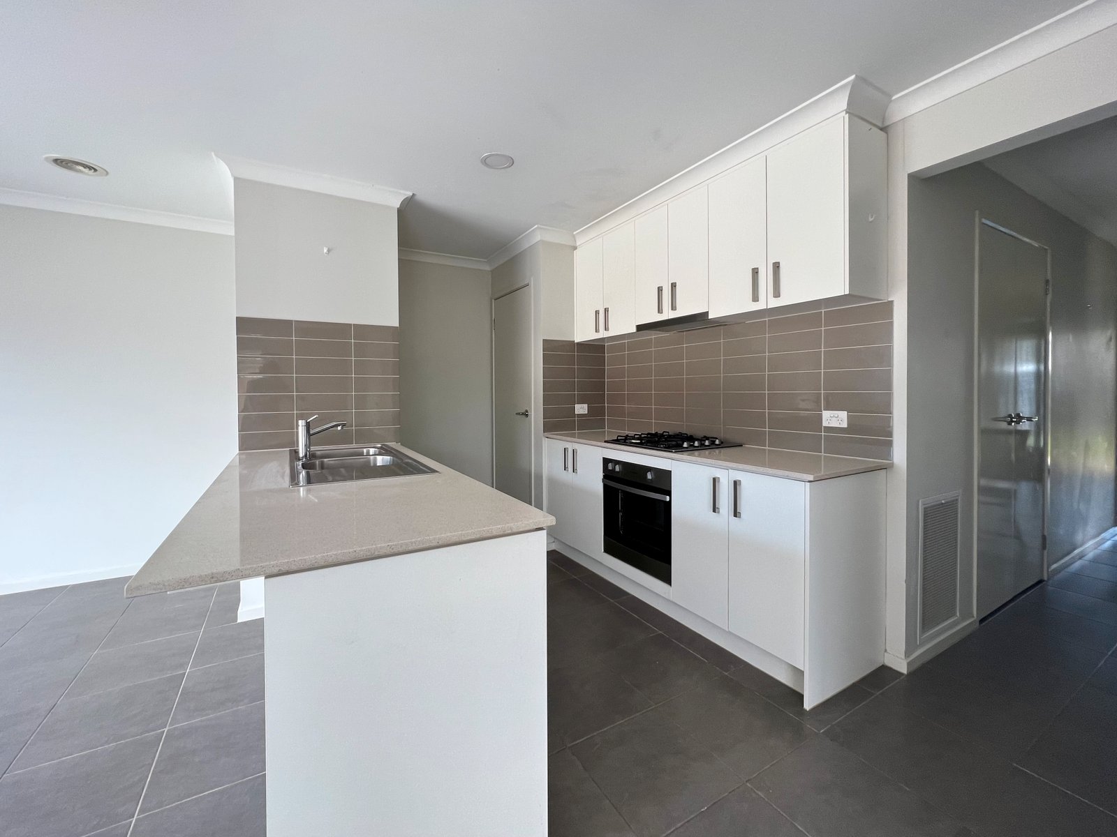 Gallery: 32a Princes Highway
