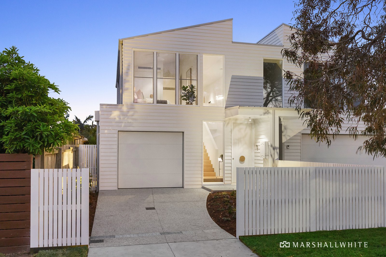 32a Swansea Grove, Mornington, VIC