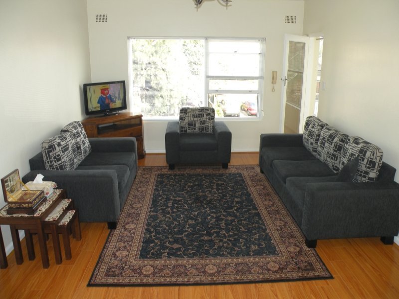 3/2A Winchester Street CARLTON 2