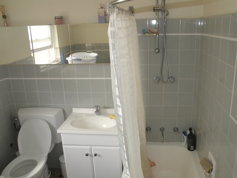 3/2A Winchester Street CARLTON 6