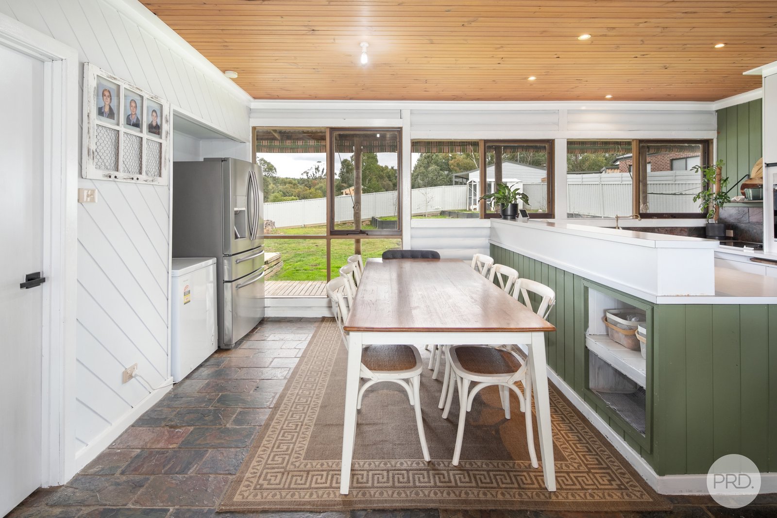 32B Elizabeth Road CRESWICK 3