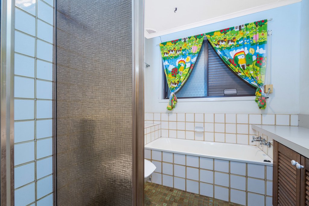 32b Horsley Drive HORSLEY 6