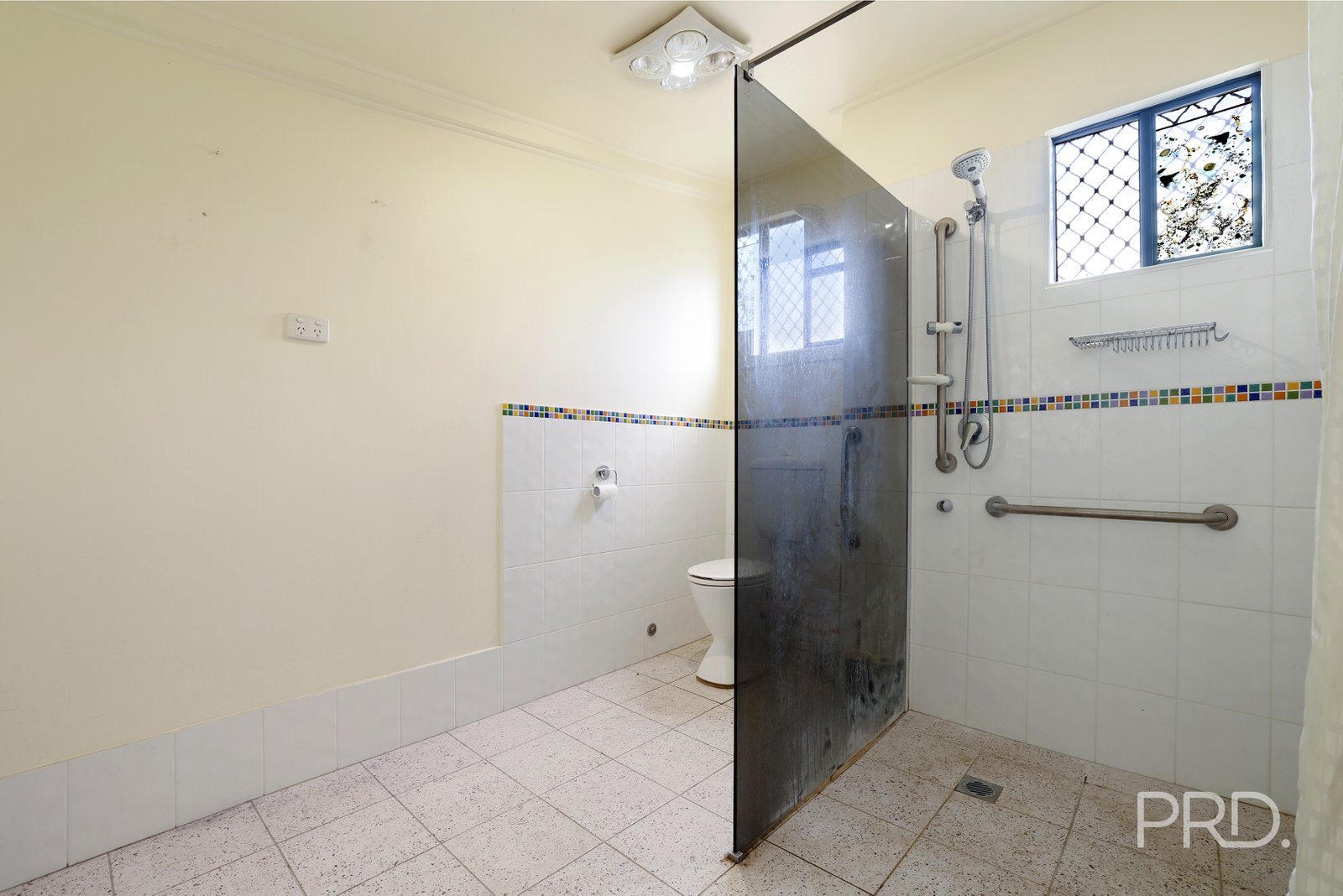 33-35 Bourke Street EAST TAMWORTH 13