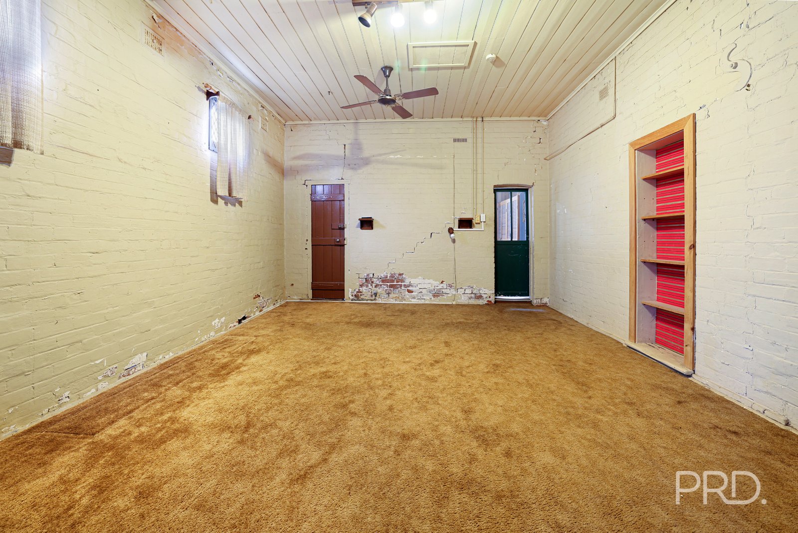 33-35 Bourke Street EAST TAMWORTH 20