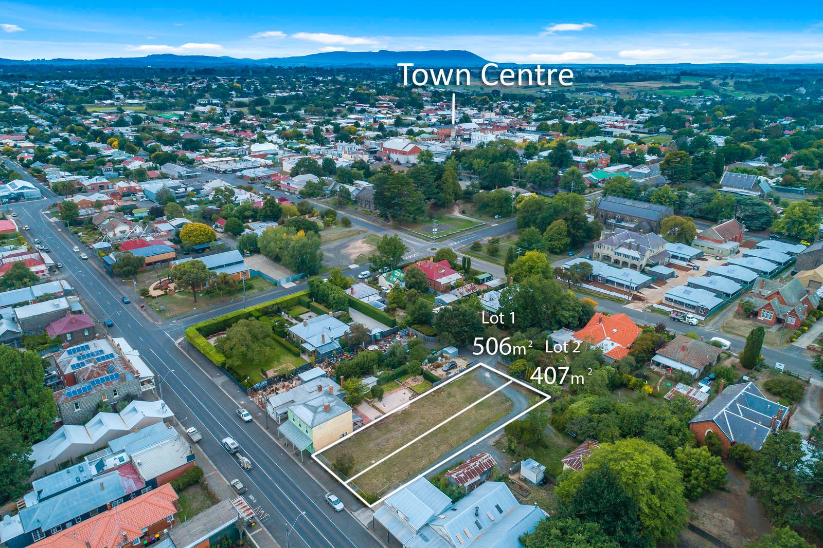 Real Estate and Property in 33-35 Piper Street, Kyneton, VIC