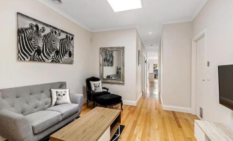 Gallery: 33 A Ginifer Avenue