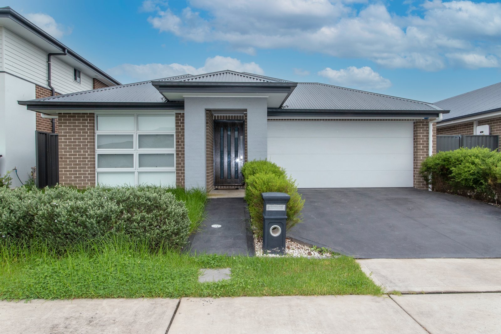 33 Academy Street JORDAN SPRINGS 2