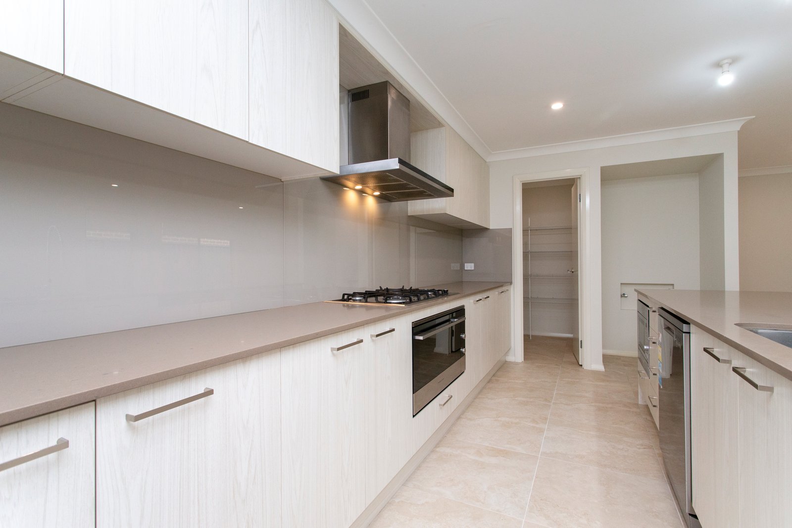 33 Academy Street JORDAN SPRINGS 4