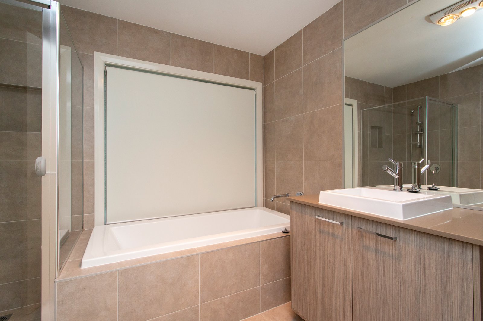 33 Academy Street JORDAN SPRINGS 14