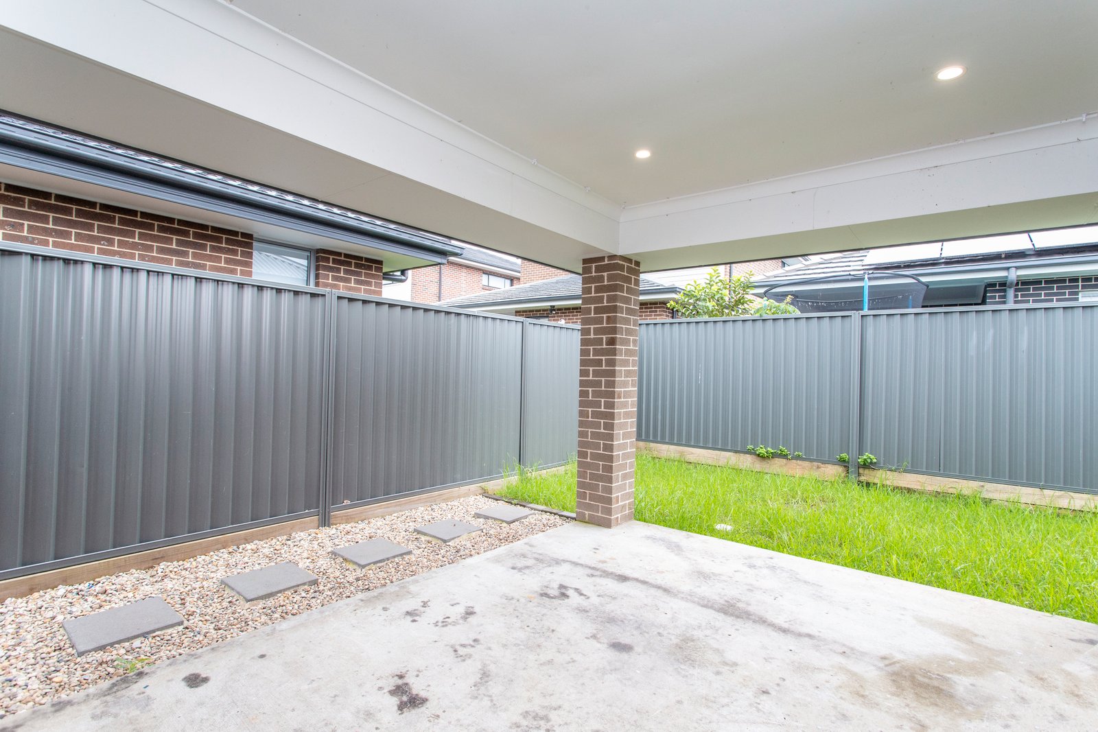 33 Academy Street JORDAN SPRINGS 17