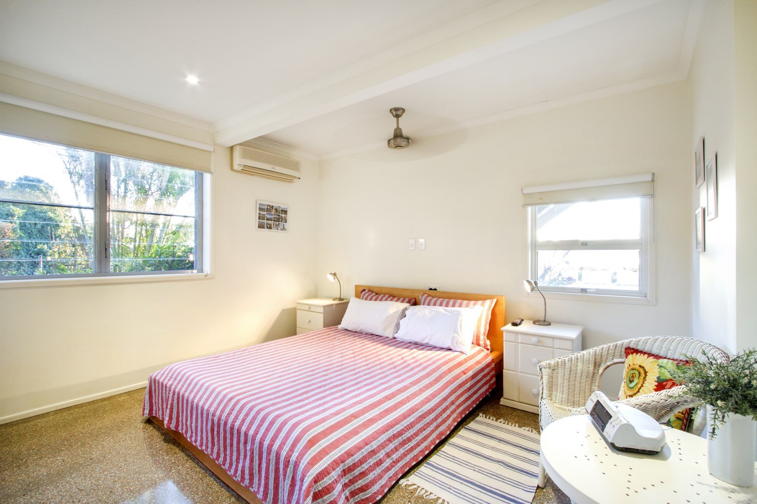 33 Airlie Crescent AIRLIE BEACH 19