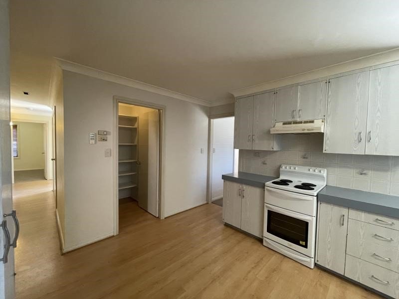 33 Allawah Street TAMWORTH 3