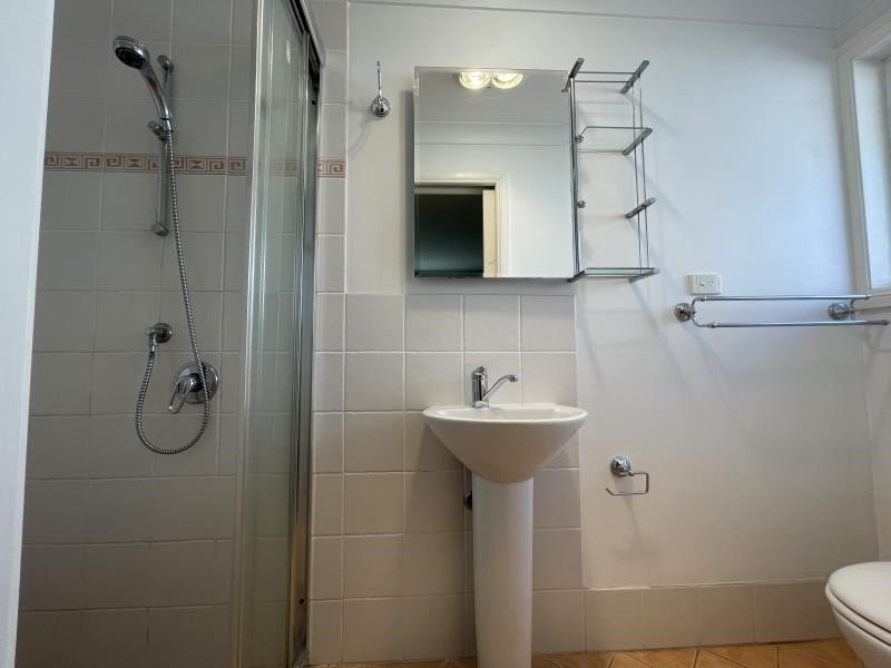 33 Allawah Street TAMWORTH 5