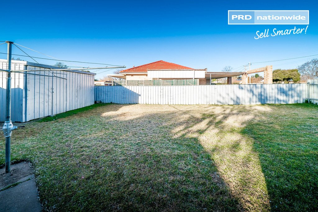 33 Anne Street TOLLAND 8