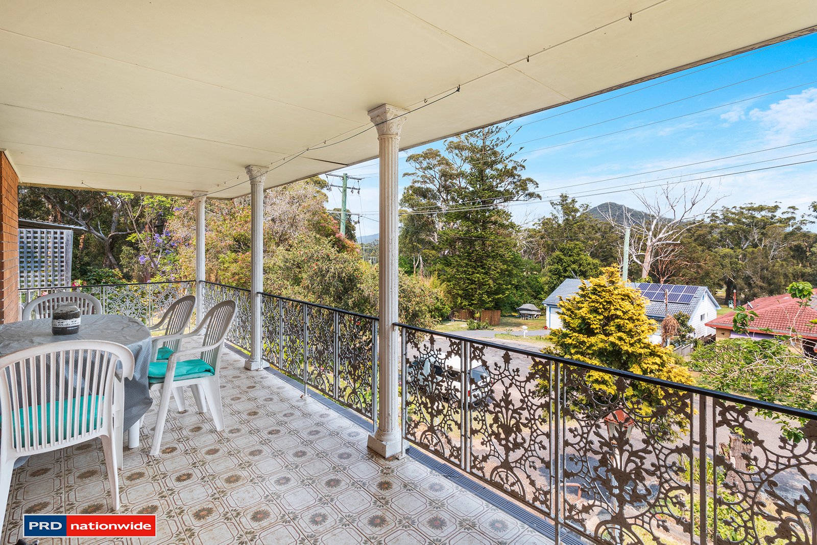 33 Armidale Avenue NELSON BAY 2