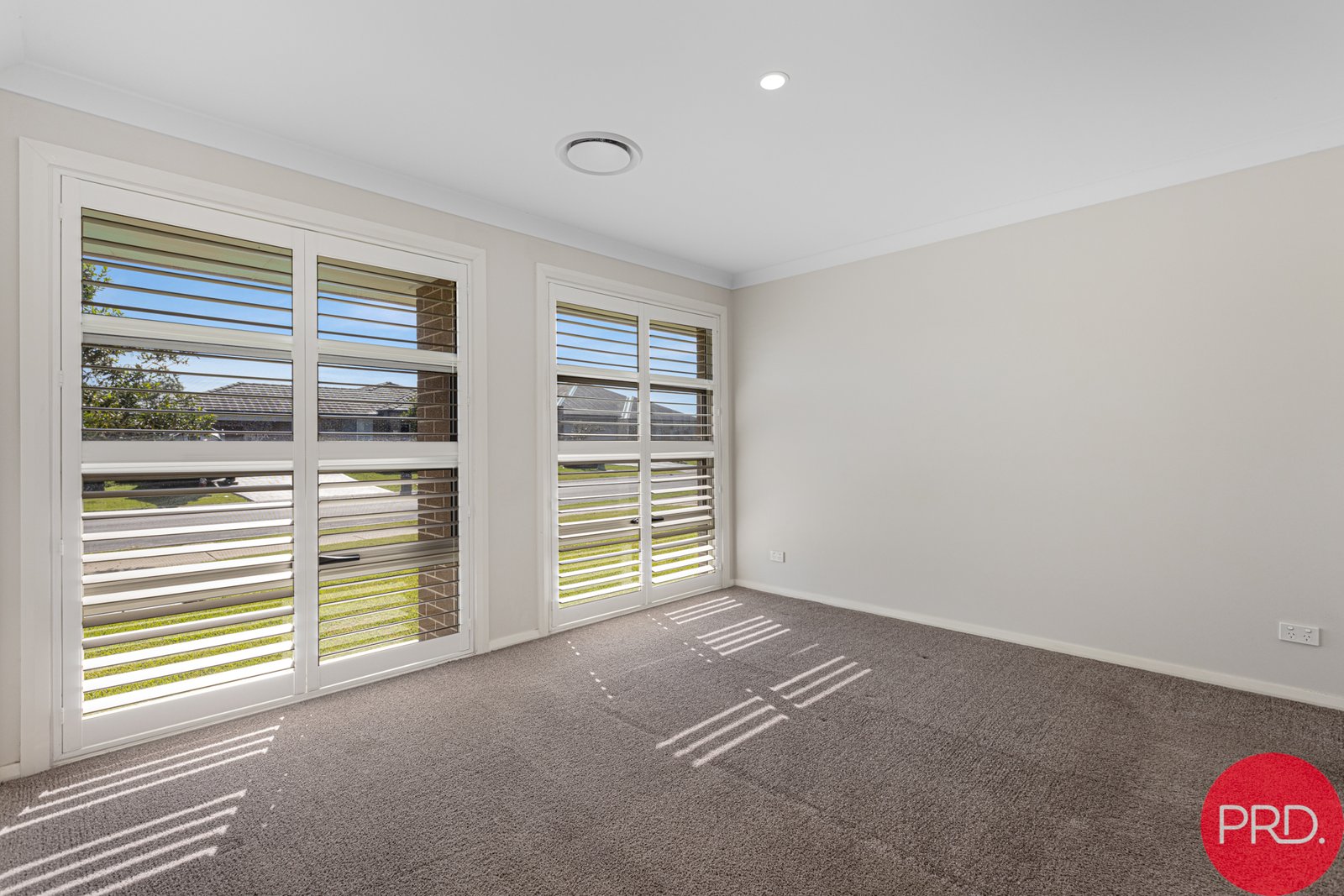 33 Arrowtail Street CHISHOLM 8