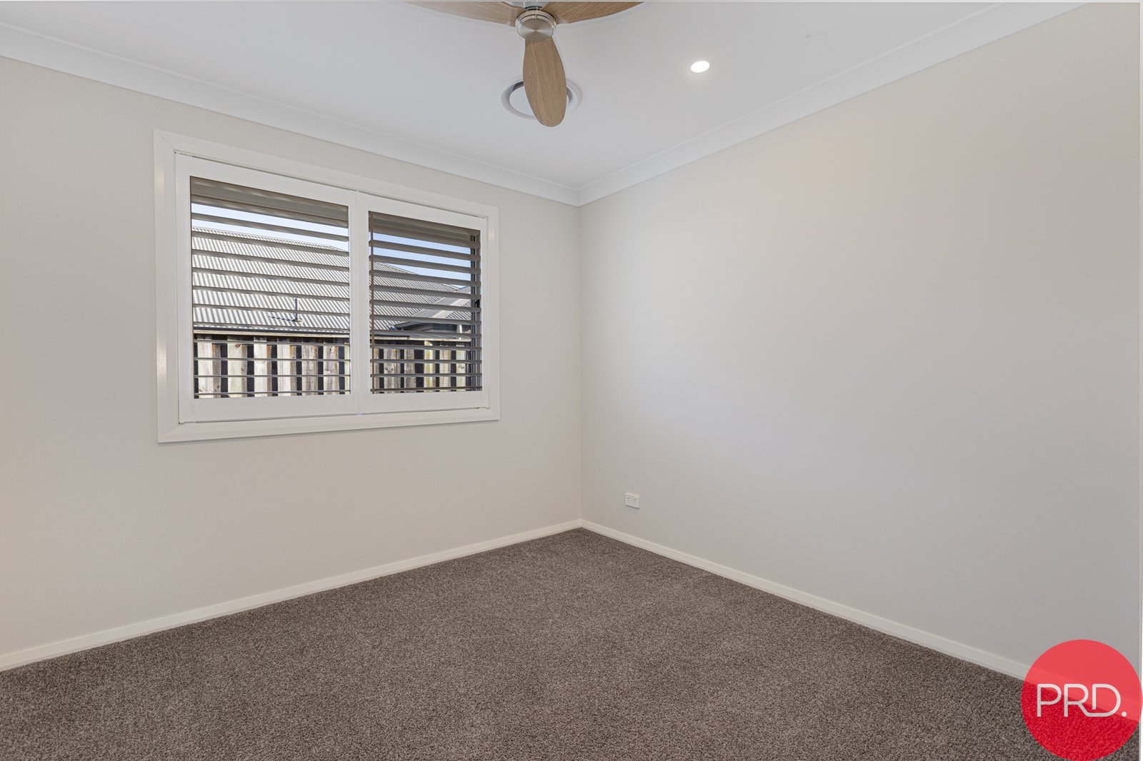 33 Arrowtail Street CHISHOLM 11