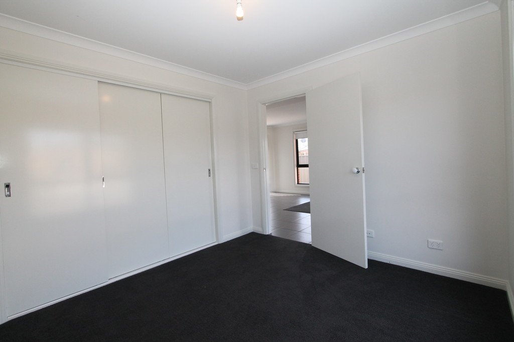 33 Ashwood Gardens MINERS REST 7