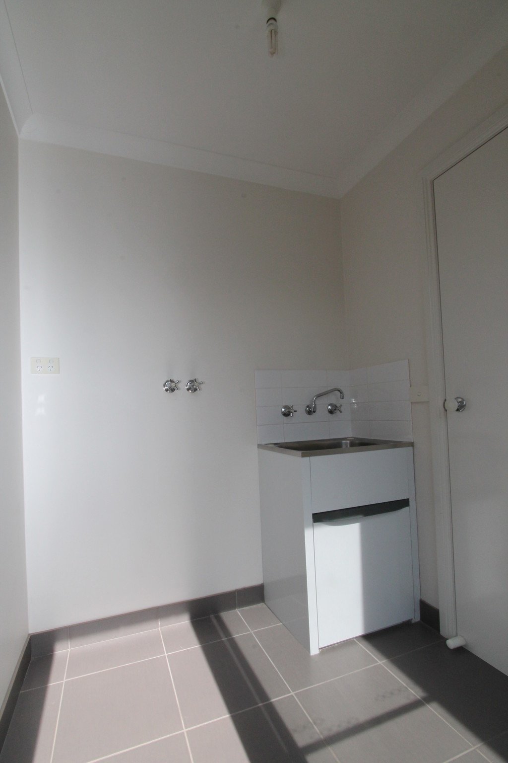 33 Ashwood Gardens MINERS REST 10