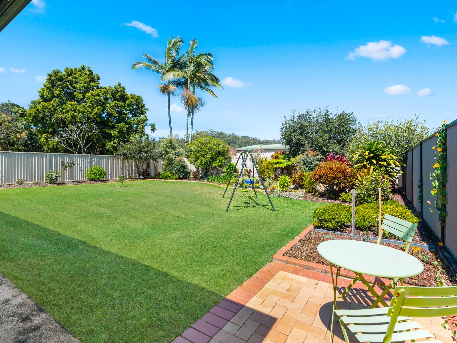 33 Avocado Street ELANORA 12