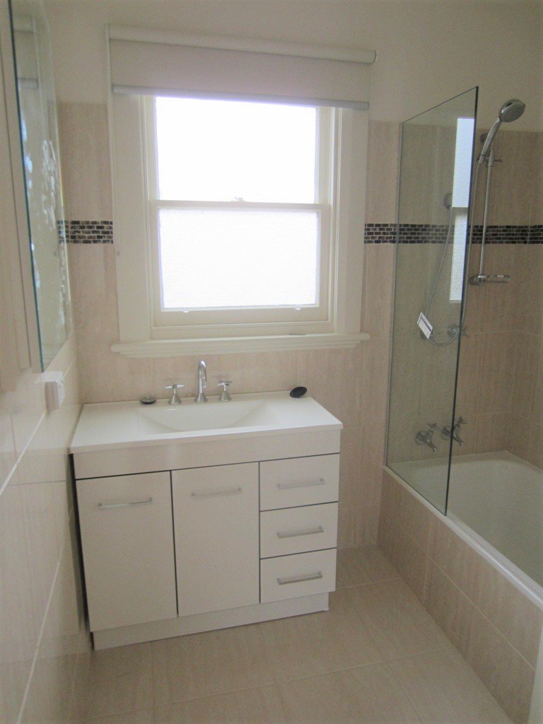 33 Bayfield Street BELLERIVE 6