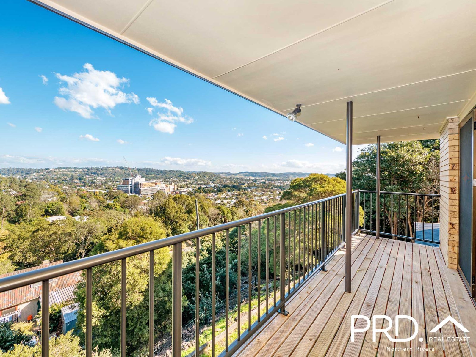 33 Beardow Street LISMORE HEIGHTS 1