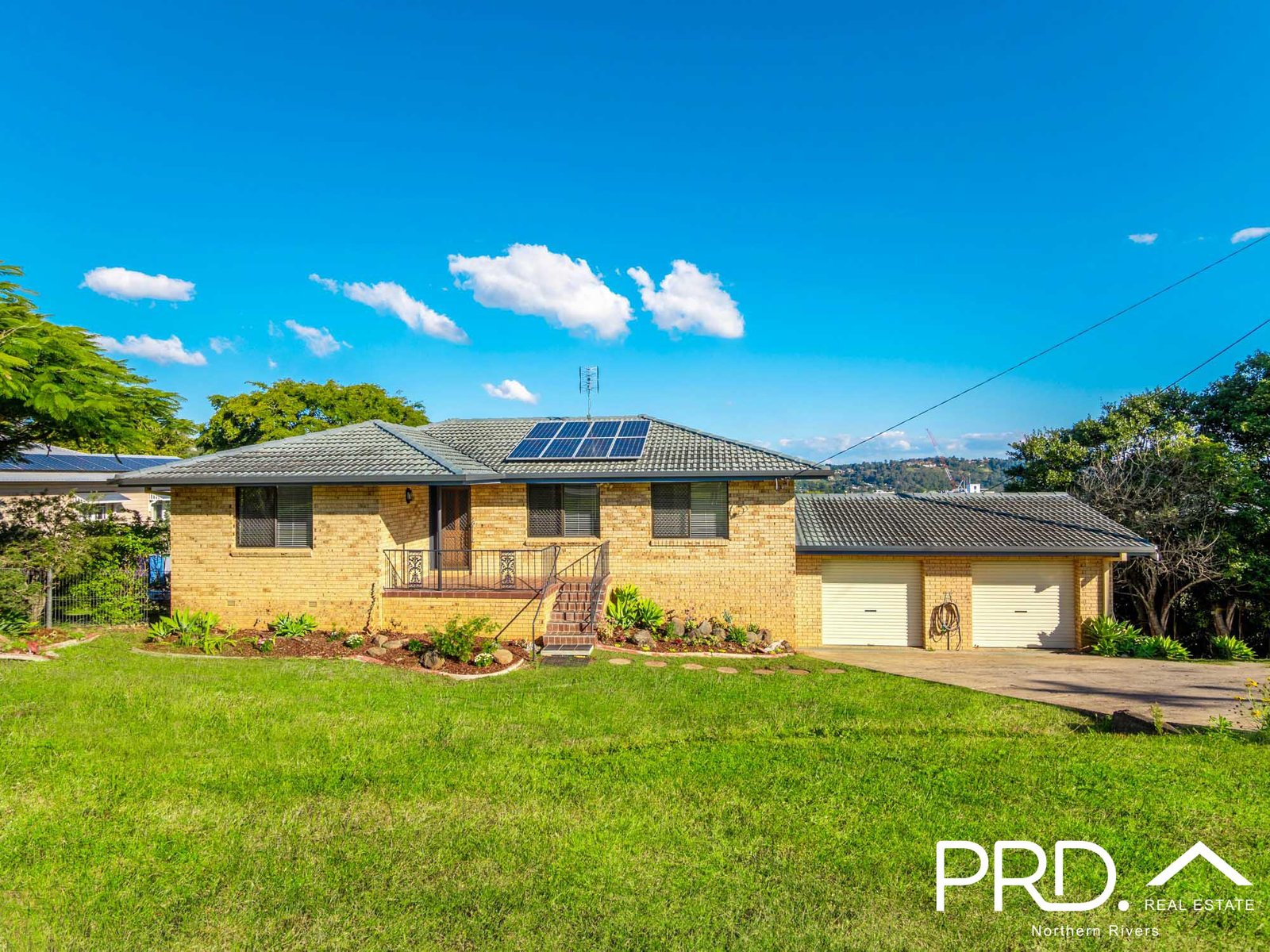 33 Beardow Street LISMORE HEIGHTS 2