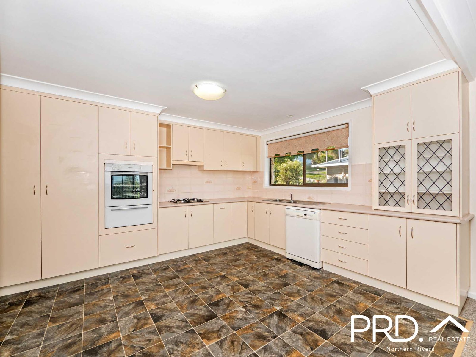 33 Beardow Street LISMORE HEIGHTS 4