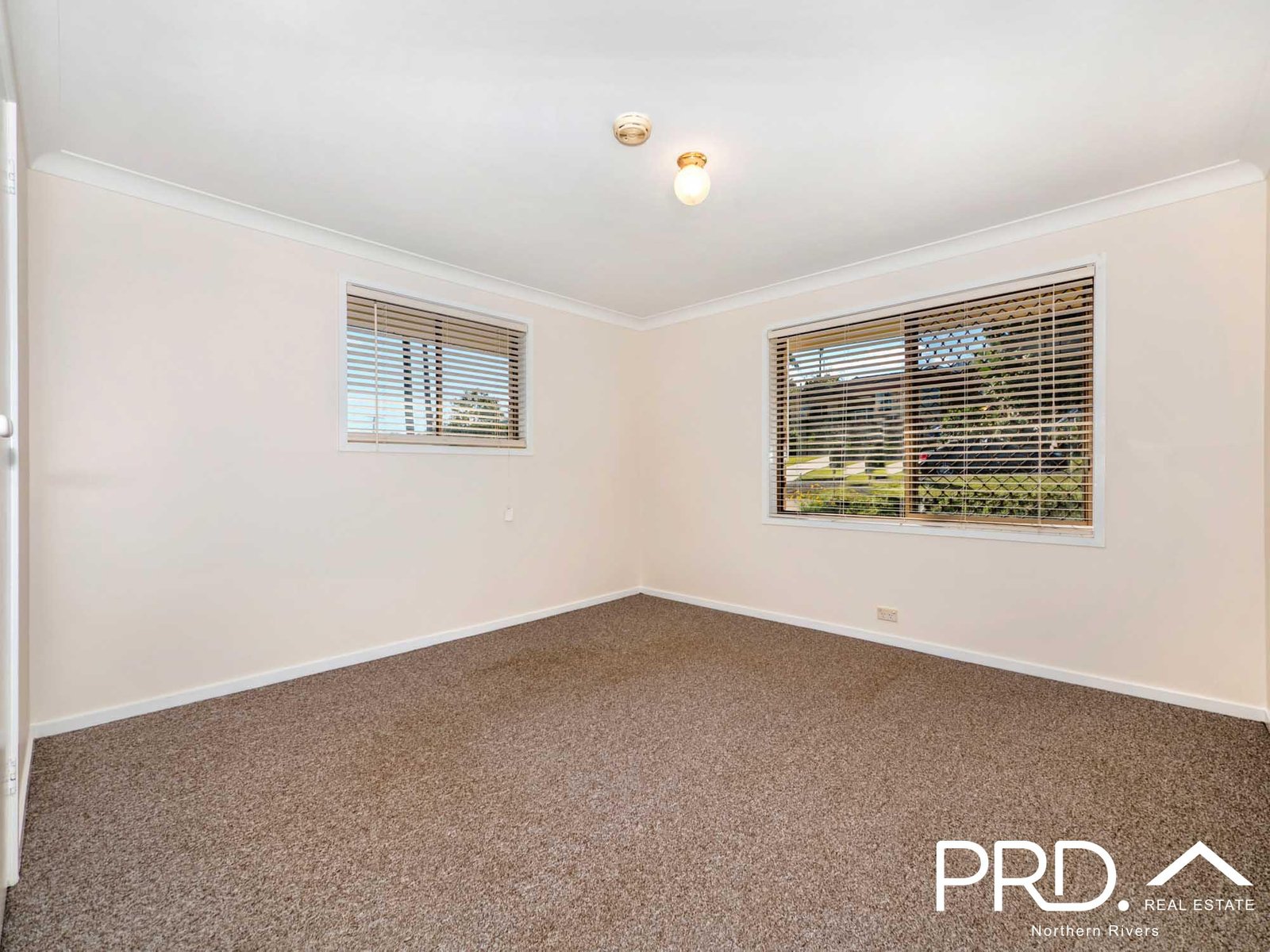 33 Beardow Street LISMORE HEIGHTS 7