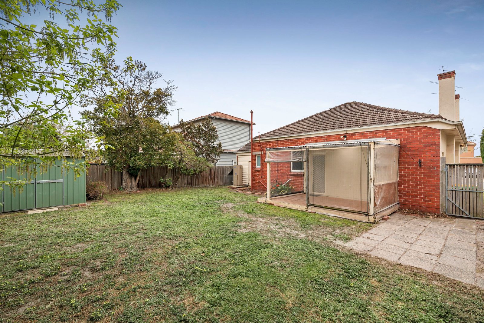 Real Estate and Property in 33 Beech Street, Caulfield South, VIC