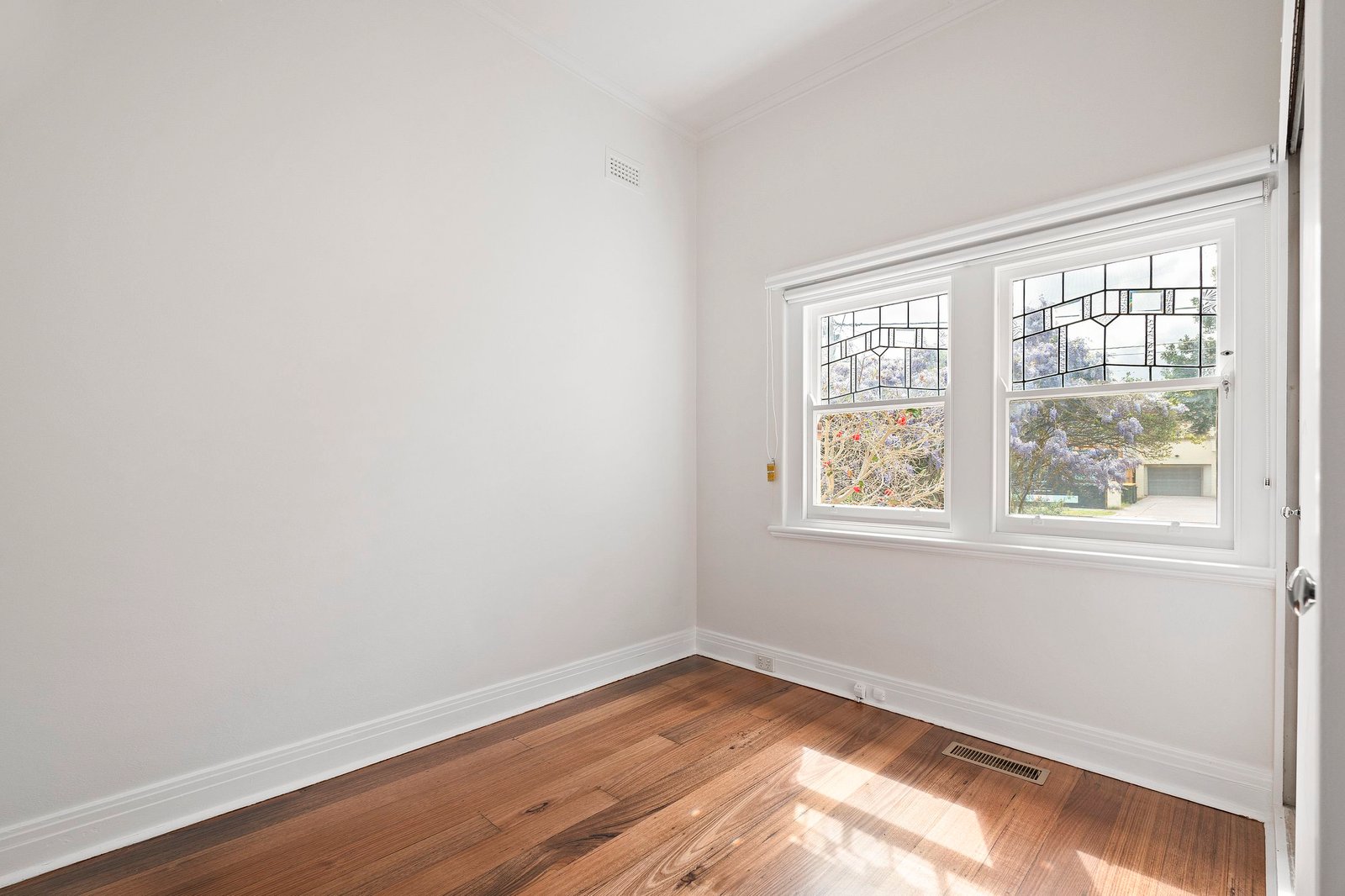 Real Estate and Property in 33 Beech Street, Caulfield South, VIC