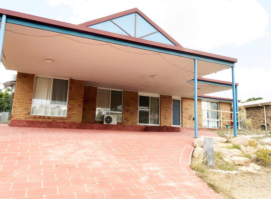 33 BELTANA Drive BOYNE ISLAND 1