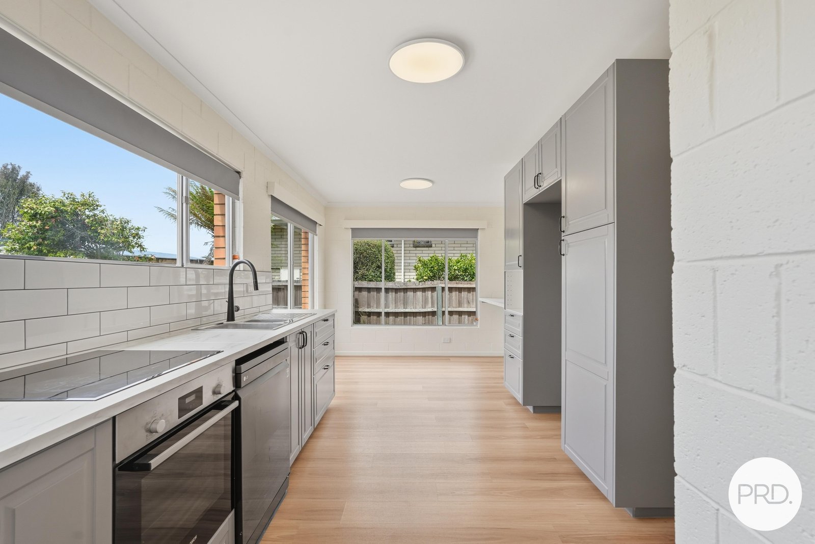 33 Berega Street HOWRAH 2