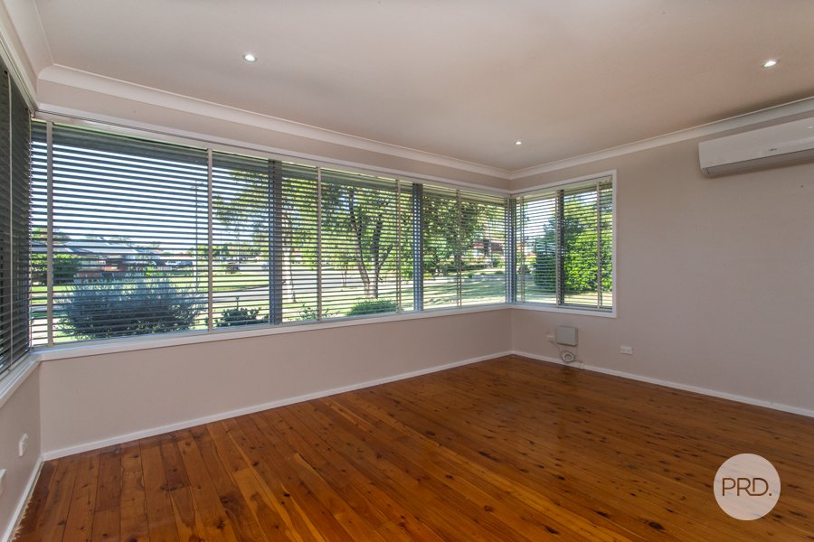 33 Besley Street CAMBRIDGE PARK 3