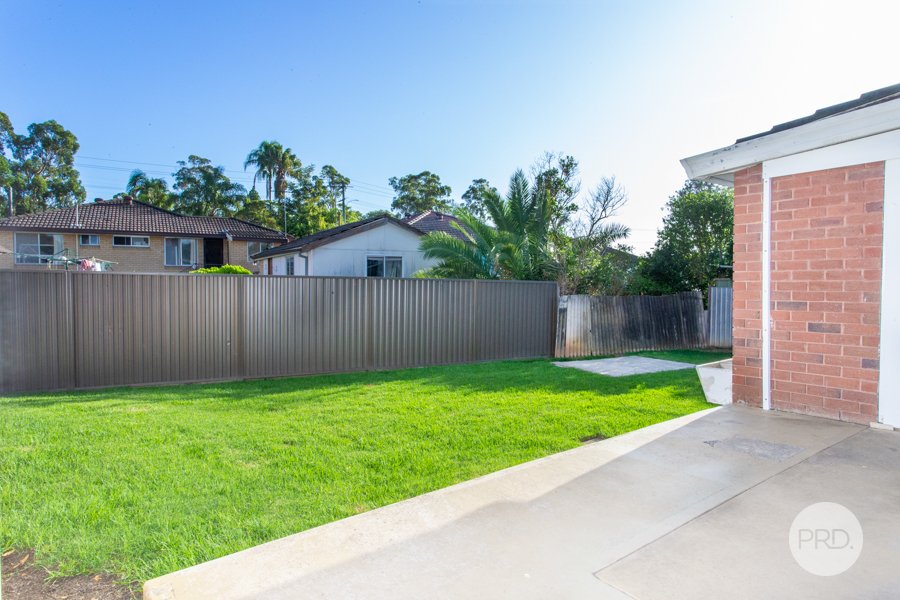 33 Besley Street CAMBRIDGE PARK 13